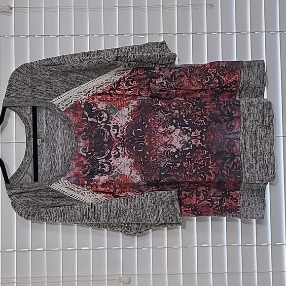 Womens Top - Picture 1 of 3